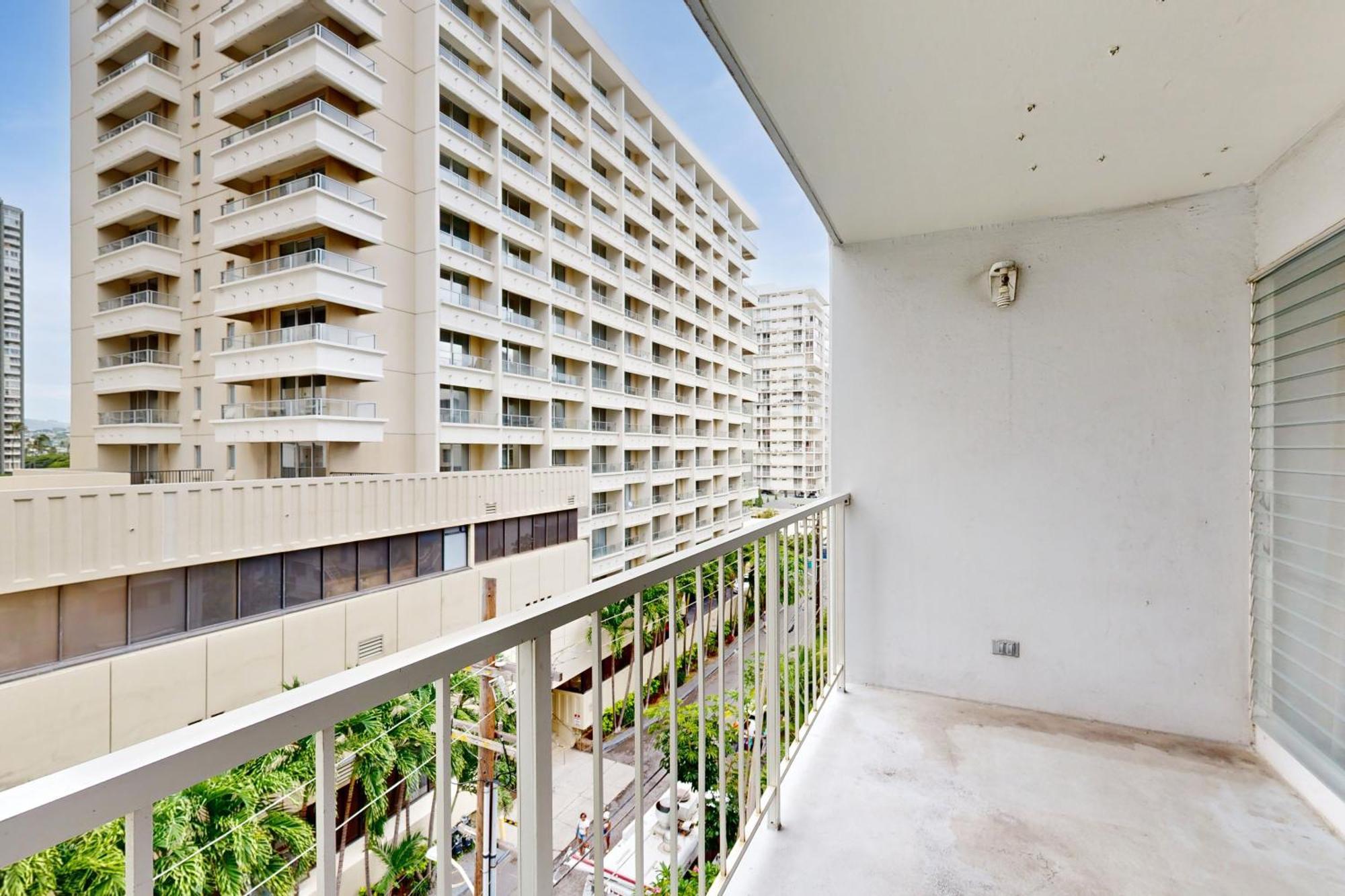 Hyatt Place 502 Honolulu Exterior photo